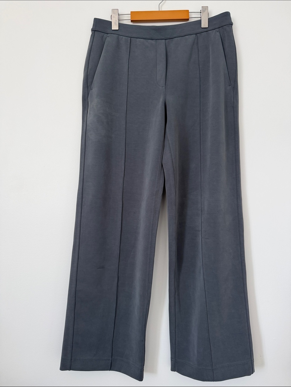 Lululemon Softstreme Pintuck Mid-Rise Pant